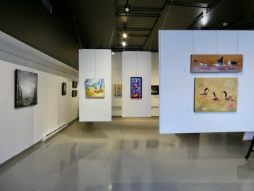 Espace d’exposition à la galerie Axart de Drummondville Espace d’exposition à la galerie Axart de Drummondville